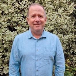Picture for author Andrew Marsh